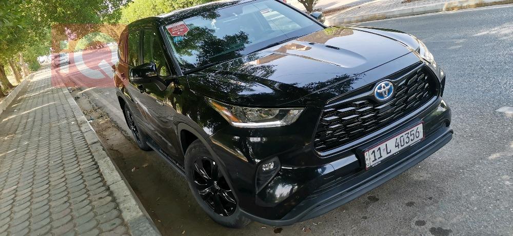 تۆیۆتا هایلاندەر